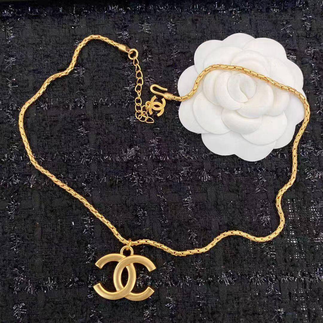 Sieraden inkopen bij een groothandel: wat je vooraf moet bepalen 2